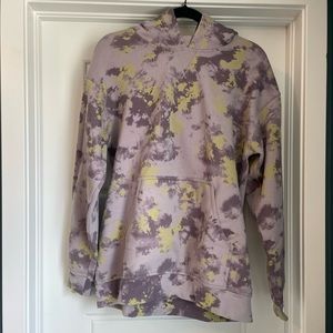 Lululemon tie dye print hooded sweatshirt